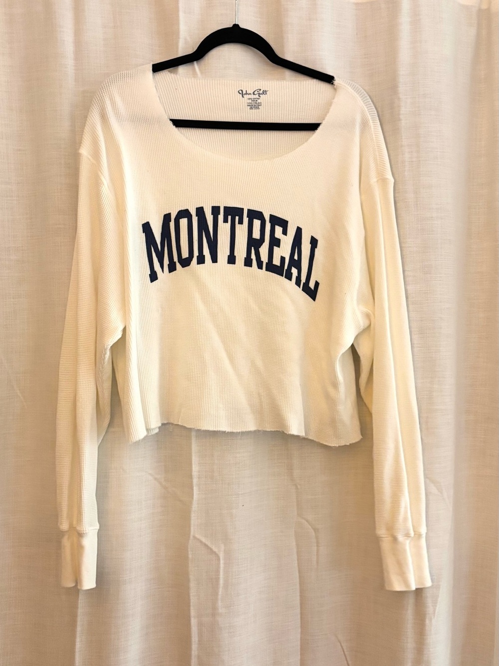 Brandy Melville Montreal Cropped Long Sleeve NEVER WORN